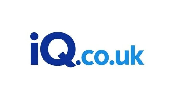 iQ logo