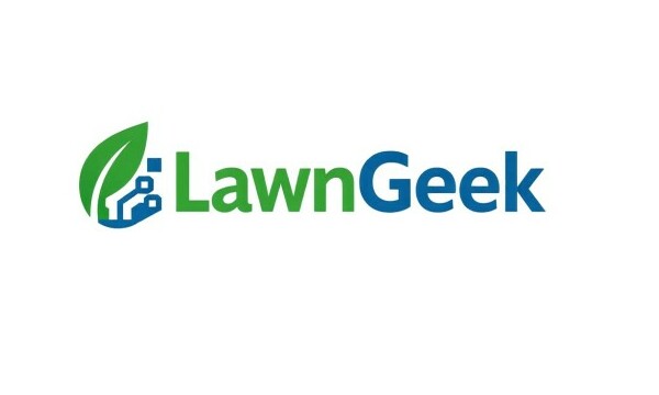 LawnGeek.com - buying Creative premium names