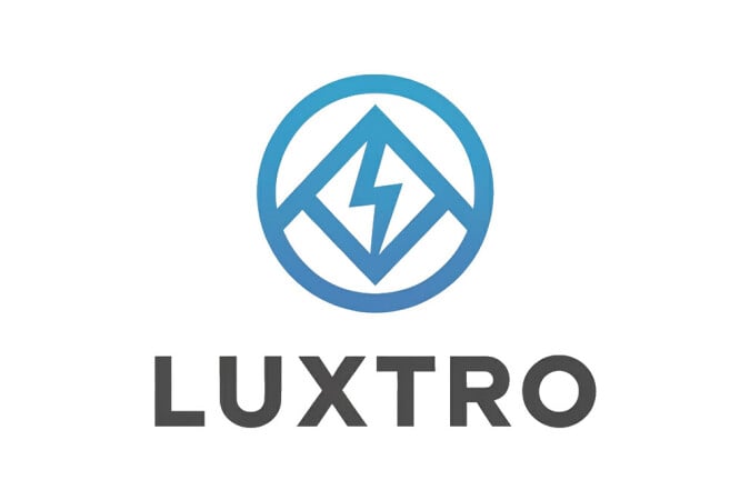 Luxtro logo