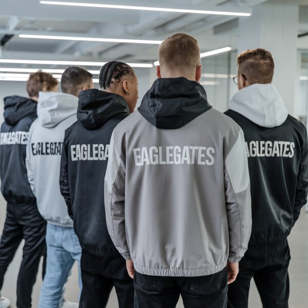 EagleGates.com image 3