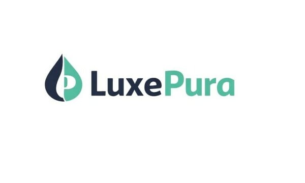 LuxePura logo