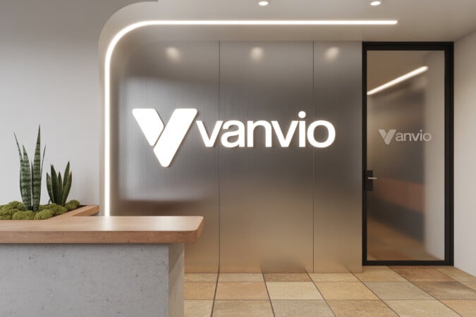 VanVio.com — 4