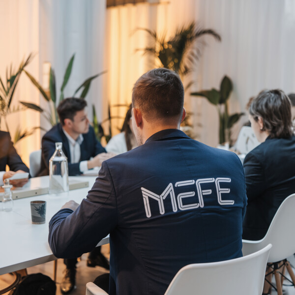 Mefe.com image 4