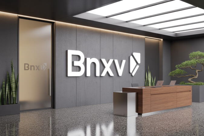 BNXV.COM — 4